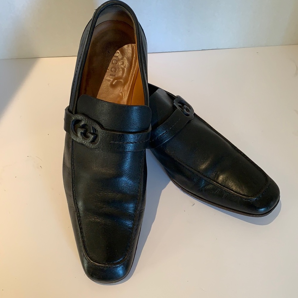 Gucci size 11 dress loafers mint condition